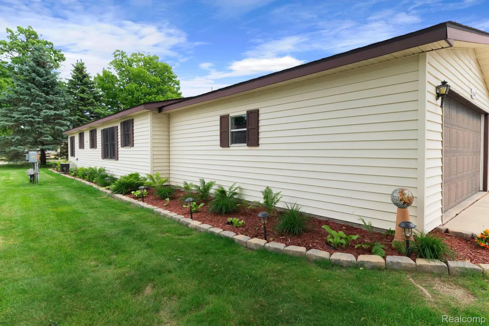 704 Webber Court Linden City, MI 48451