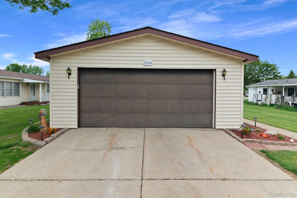 704 Webber Court Linden City, MI 48451