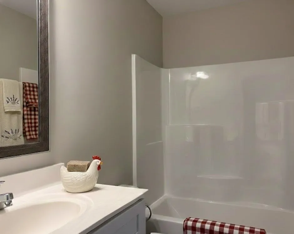 33 Mockingbird Drive Blair Township, MI 49685