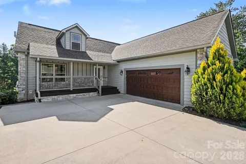 168 Triple Fairways Drive
