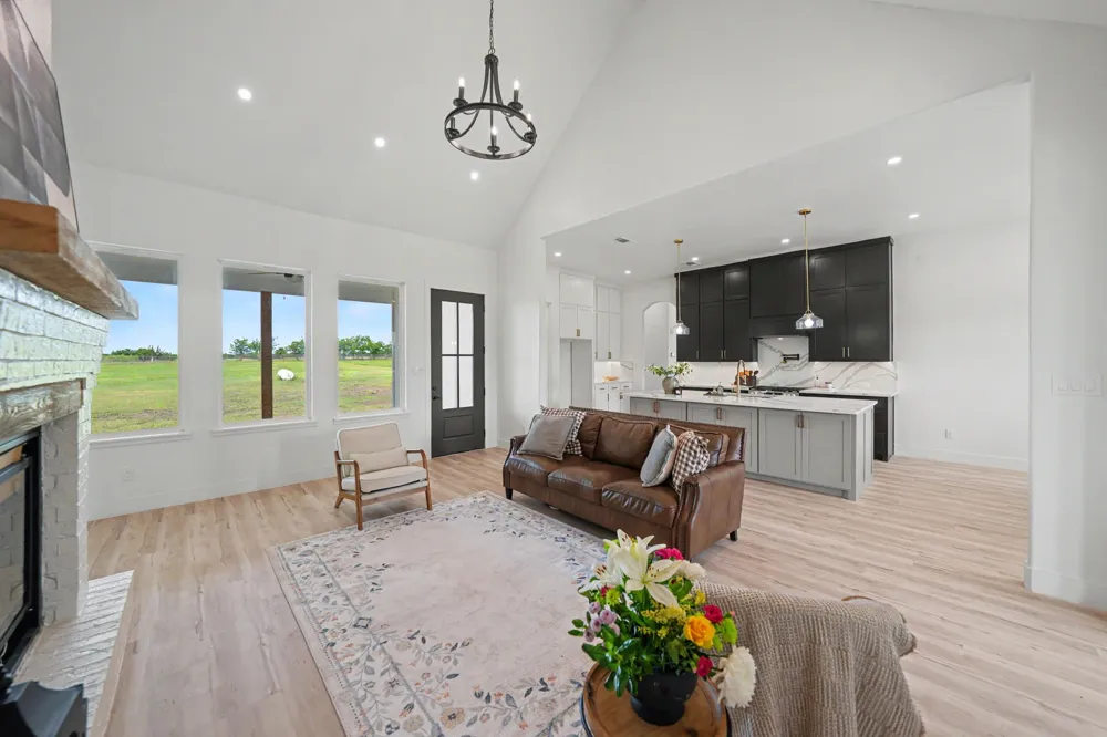 4318 County Road 1088 Celeste, TX 75423