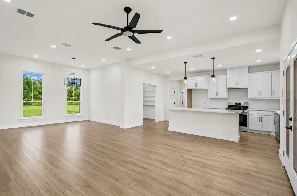 252 Jimmy Lane Millsap, TX 76066