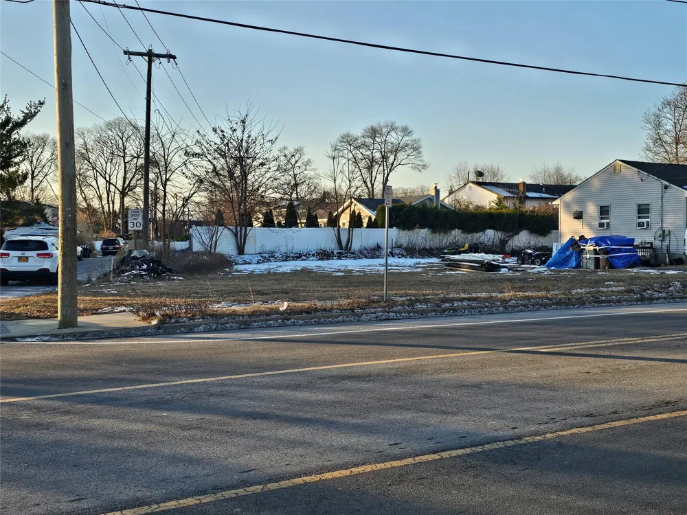Beach Street, Union Boulevard West Islip, NY 