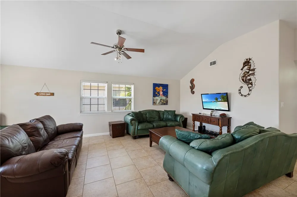 419 Spencers Landing Port Aransas, TX 78373