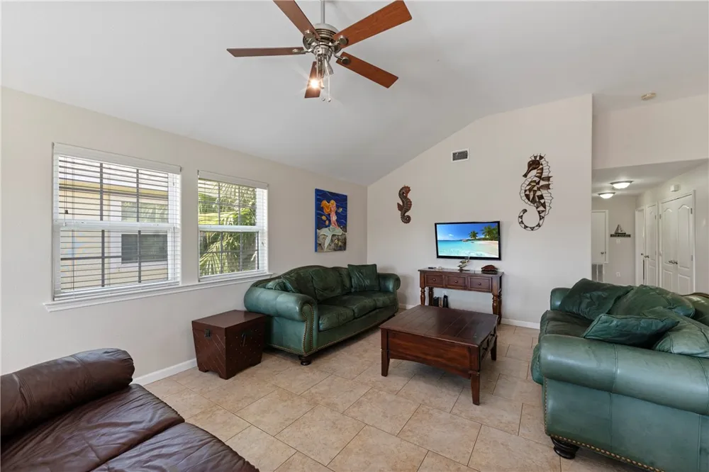 419 Spencers Landing Port Aransas, TX 78373