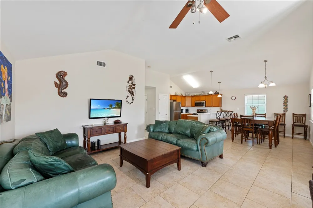 419 Spencers Landing Port Aransas, TX 78373