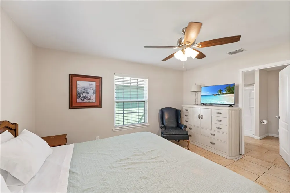 419 Spencers Landing Port Aransas, TX 78373