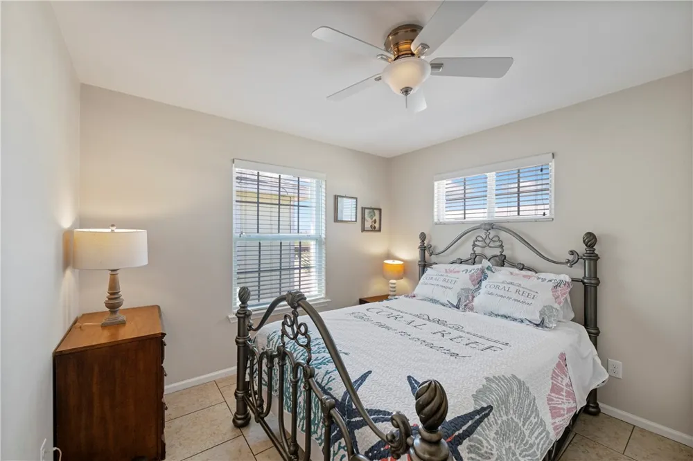 419 Spencers Landing Port Aransas, TX 78373