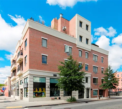 3286 41st Street #3F