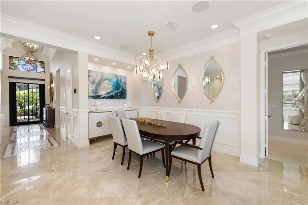 3168 Pacific Drive Naples, FL 34119