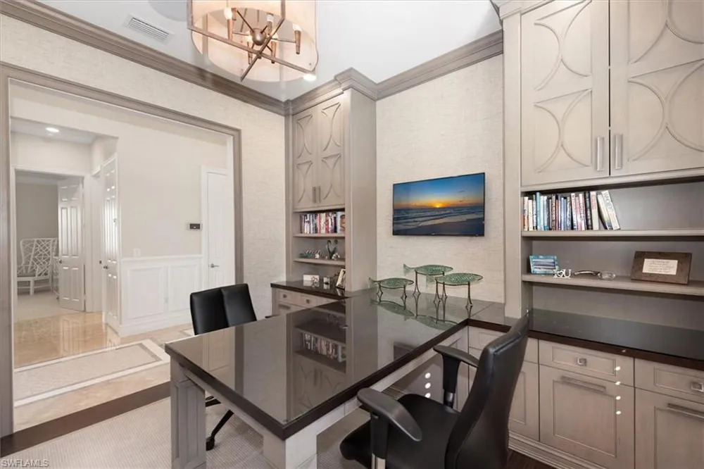 3168 Pacific Drive Naples, FL 34119