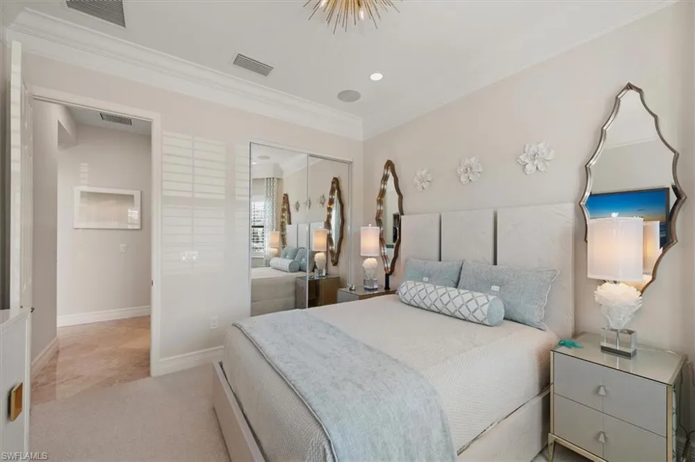 3168 Pacific Drive Naples, FL 34119