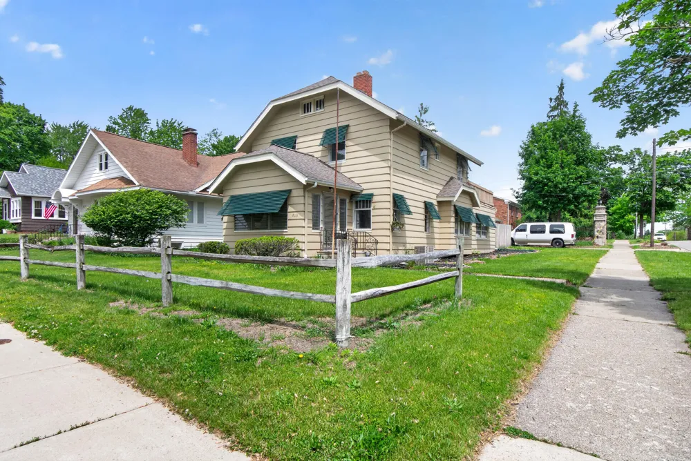 802 Oakridge Drive Jackson City, MI 49203