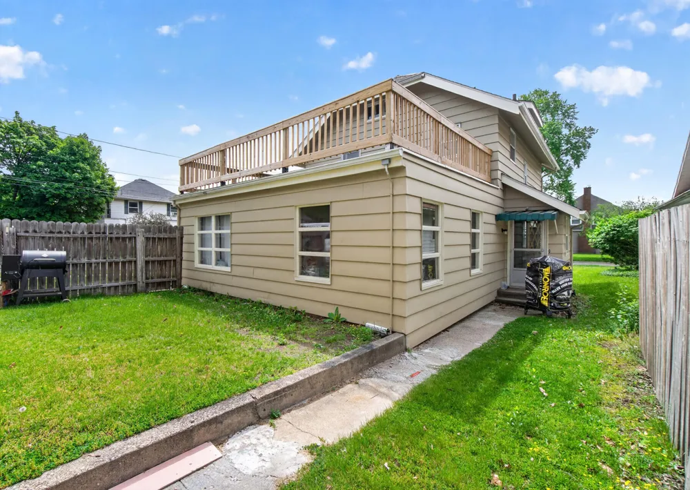 802 Oakridge Drive Jackson City, MI 49203