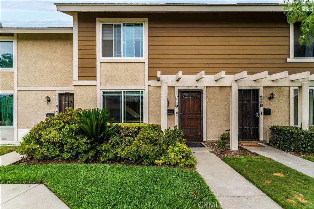 2921 S Sycamore St #E Santa Ana, CA 92707