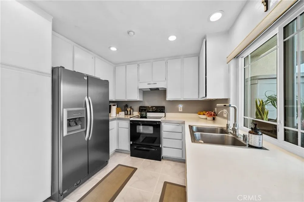 2921 S Sycamore St #E Santa Ana, CA 92707