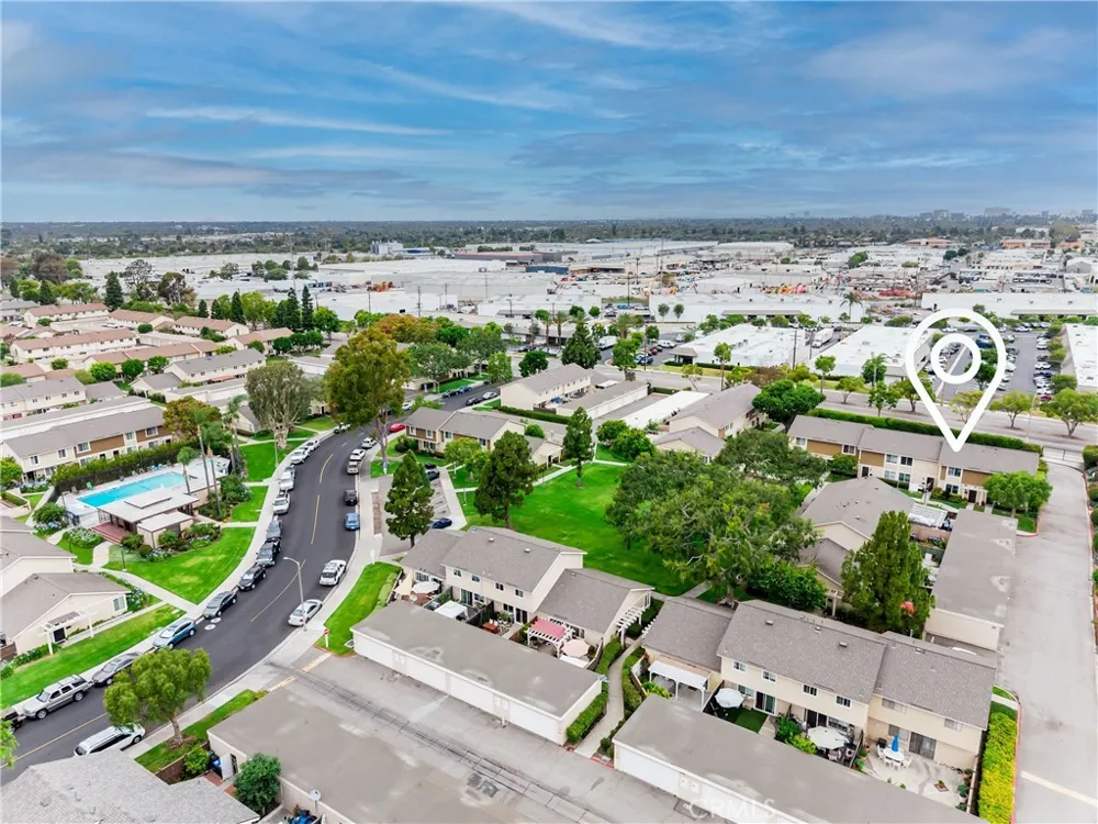 2921 S Sycamore St #E Santa Ana, CA 92707