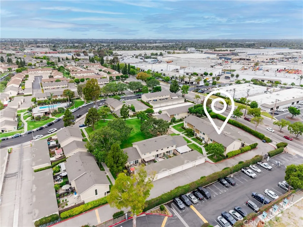 2921 S Sycamore St #E Santa Ana, CA 92707