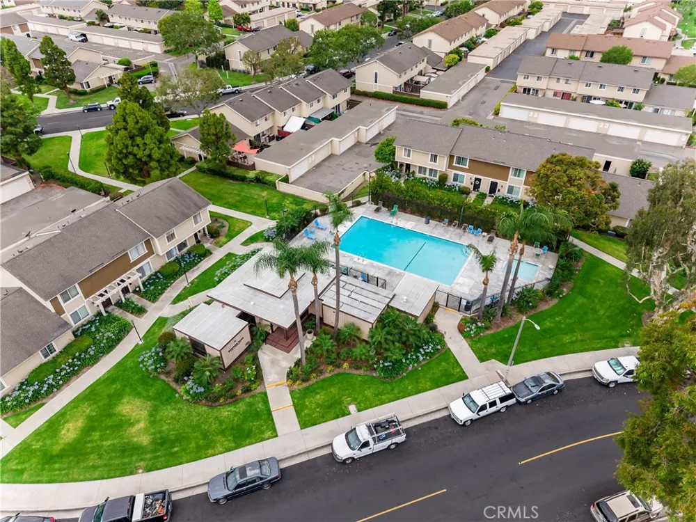 2921 S Sycamore St #E Santa Ana, CA 92707