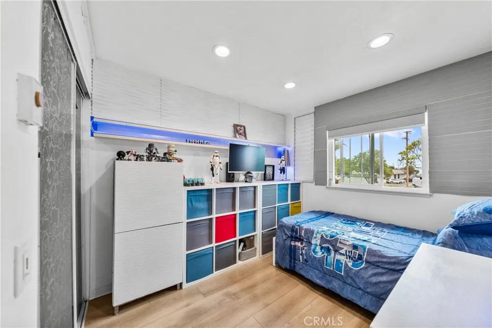 2921 S Sycamore St #E Santa Ana, CA 92707