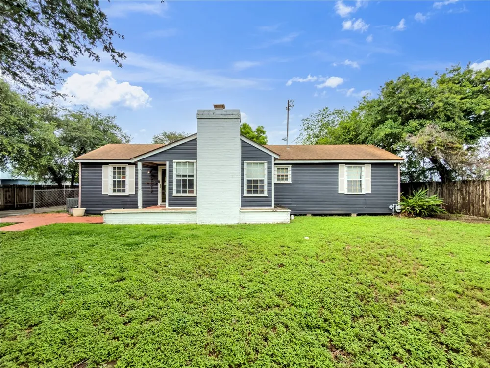 3238 Up River Rd Corpus Christi, TX 78408