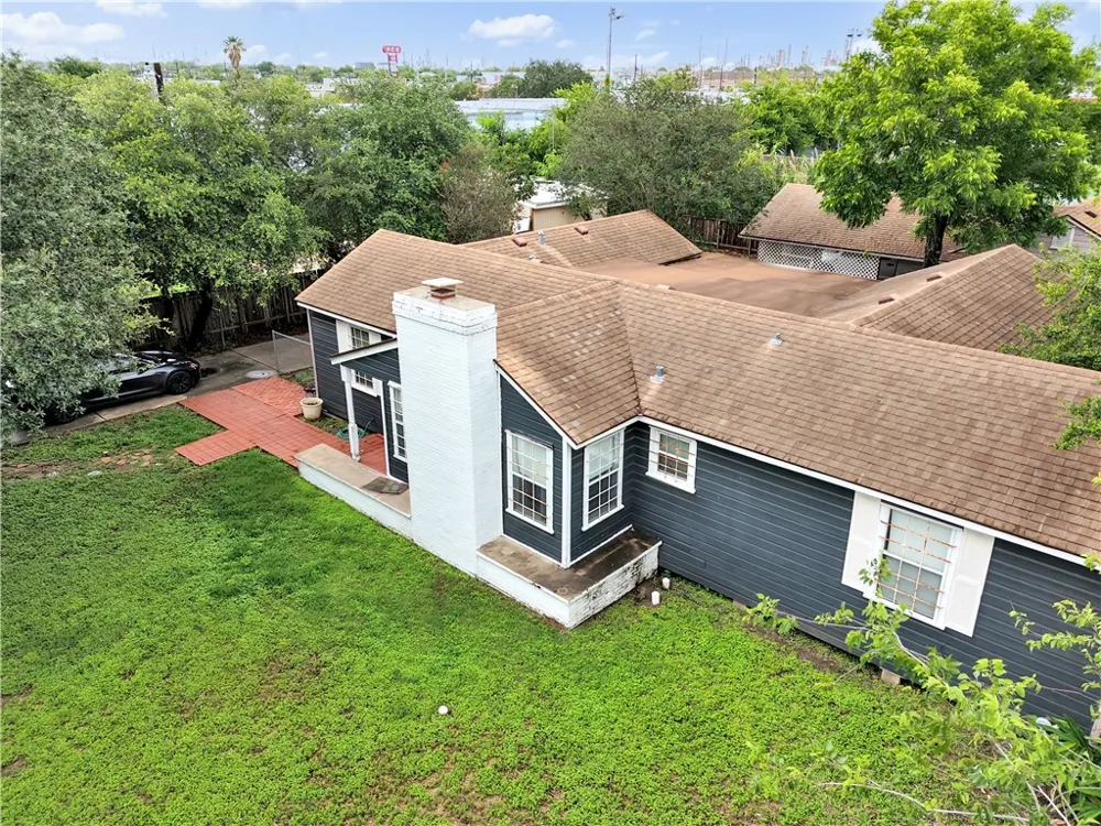 3238 Up River Rd Corpus Christi, TX 78408
