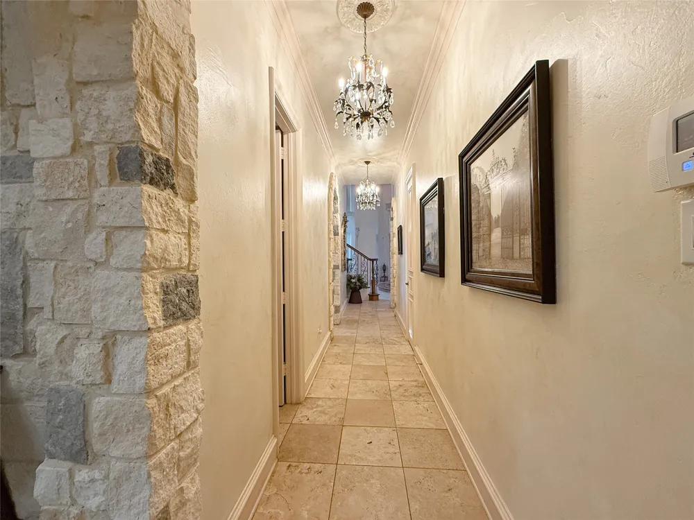 1919 Kings Pass Heath, TX 75032