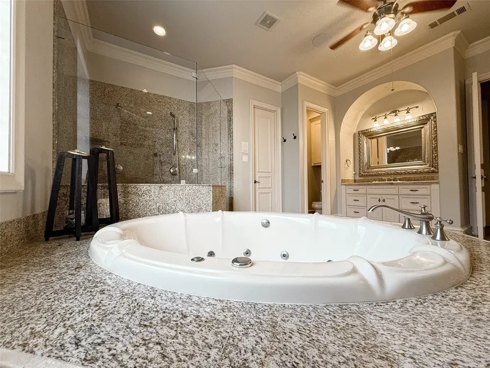 1919 Kings Pass Heath, TX 75032