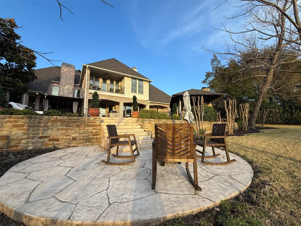1919 Kings Pass Heath, TX 75032