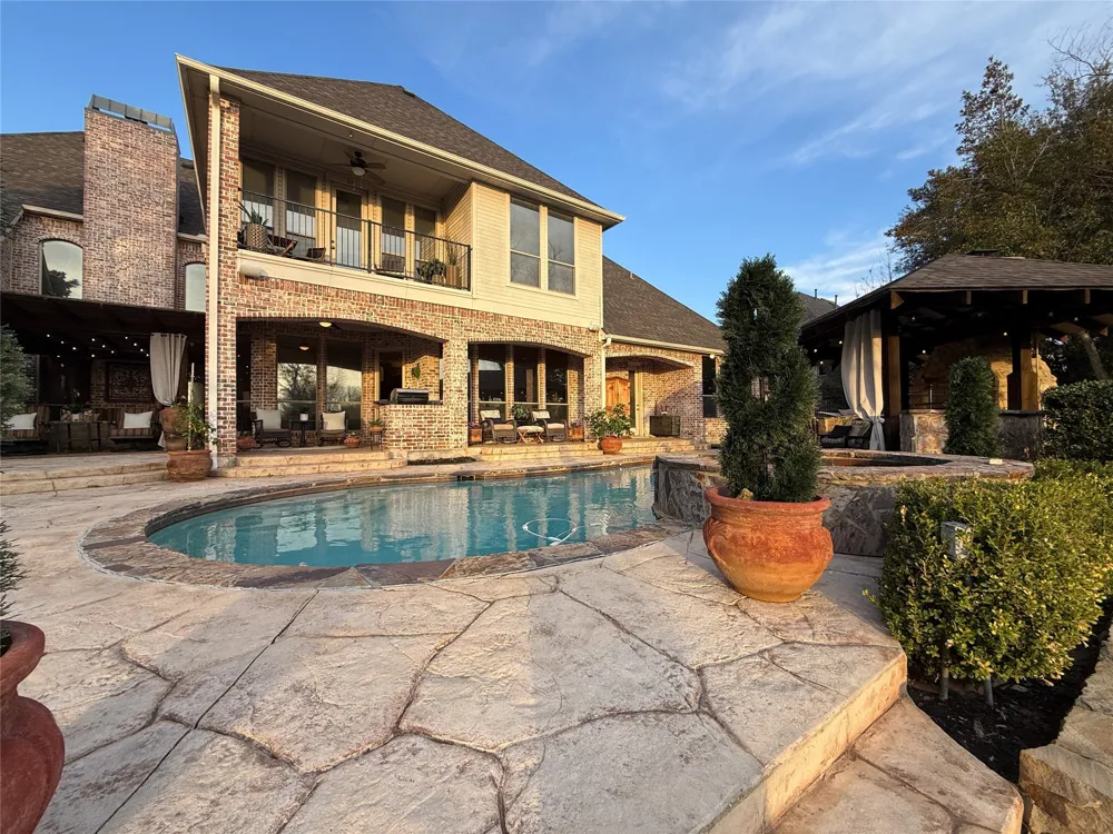 1919 Kings Pass Heath, TX 75032