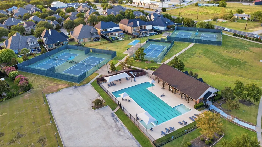1919 Kings Pass Heath, TX 75032