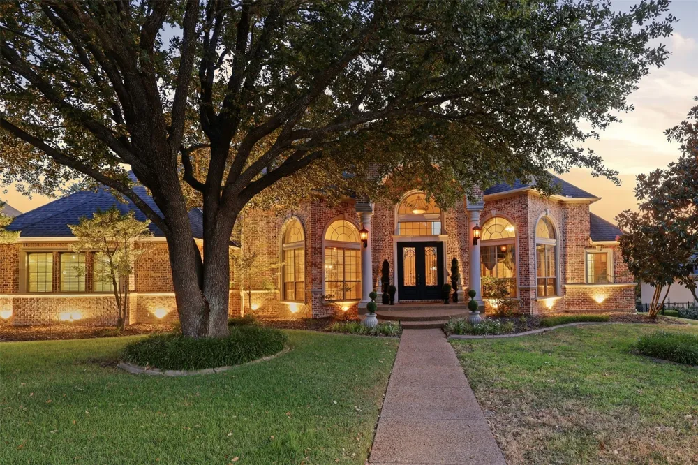 1919 Kings Pass Heath, TX 75032