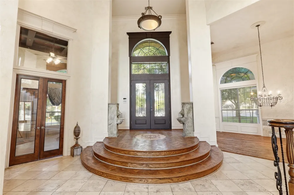 1919 Kings Pass Heath, TX 75032