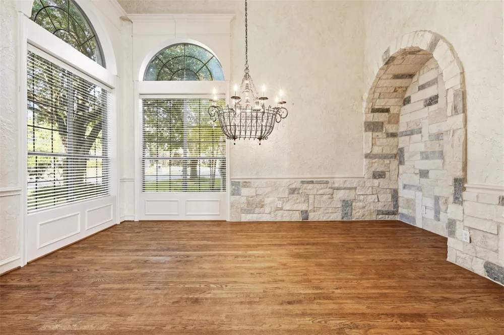 1919 Kings Pass Heath, TX 75032