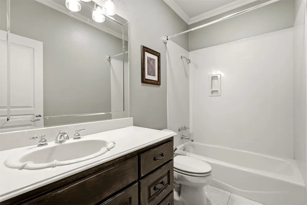 1919 Kings Pass Heath, TX 75032
