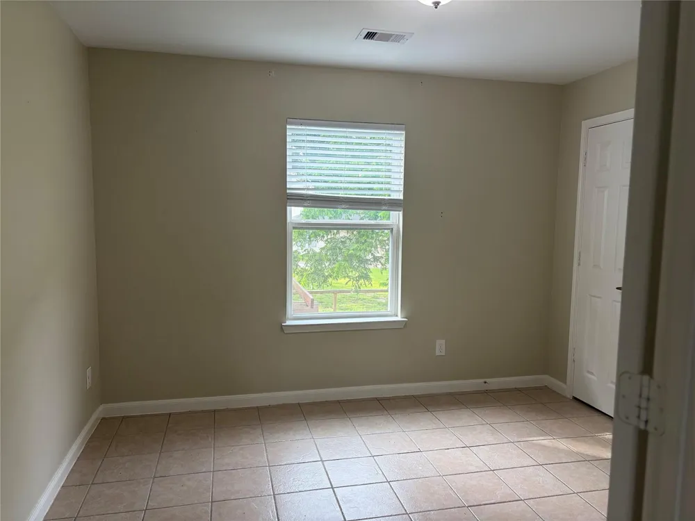 1206 4th Street Seabrook, TX 77586