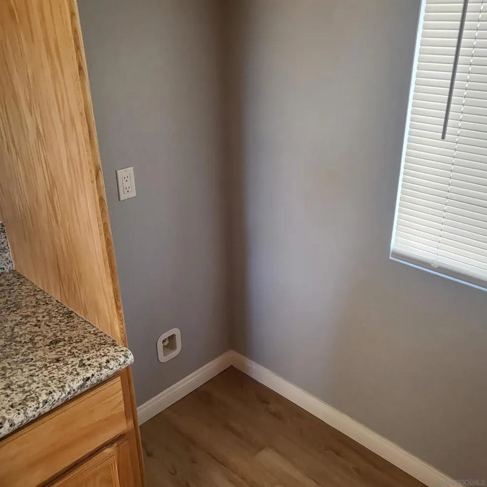9344 Maple Street Bellflower, CA 90706