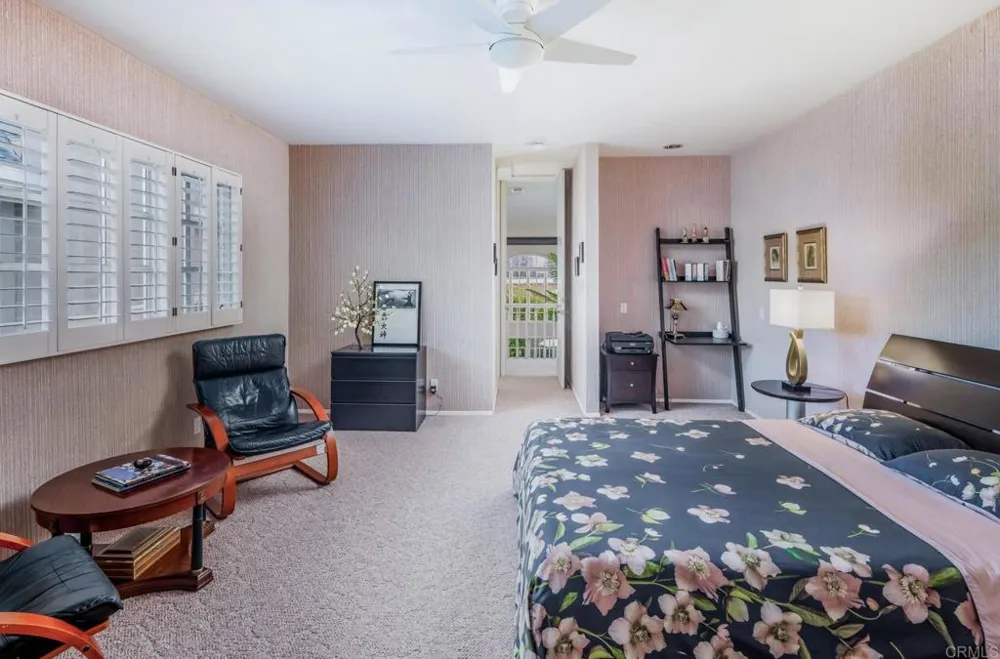 7469 Via De Fortuna Carlsbad, CA 92009