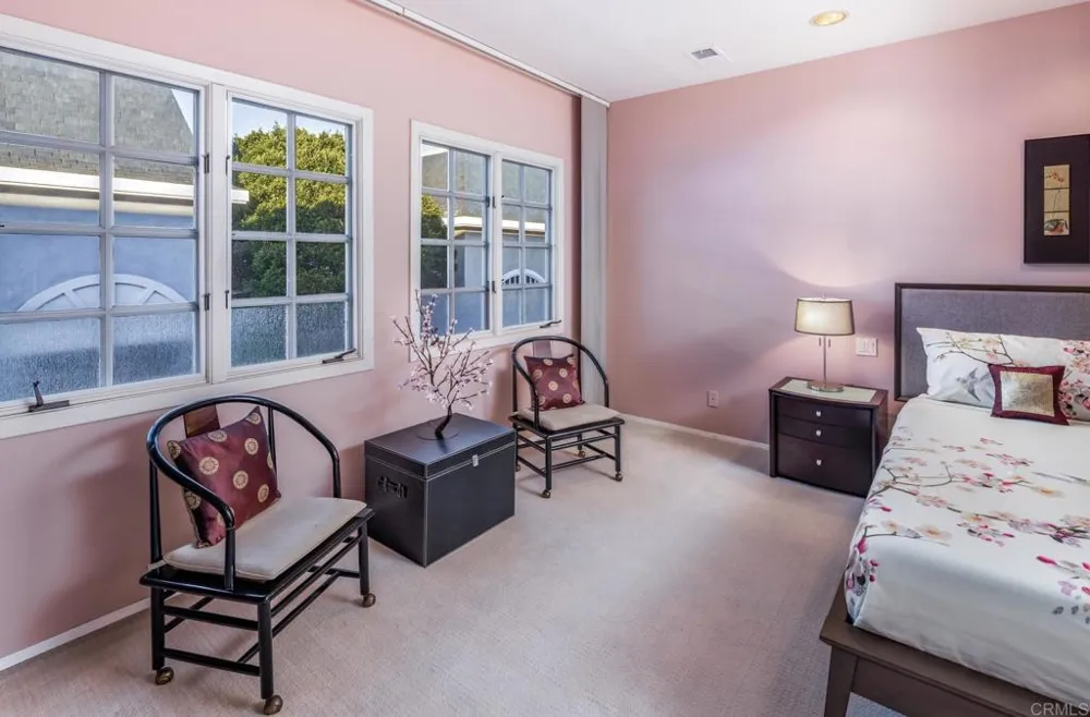 7469 Via De Fortuna Carlsbad, CA 92009