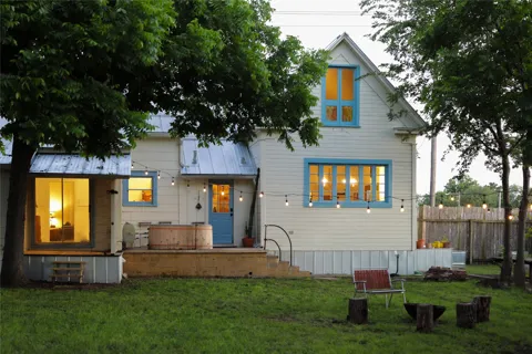 200 E Brenham Street