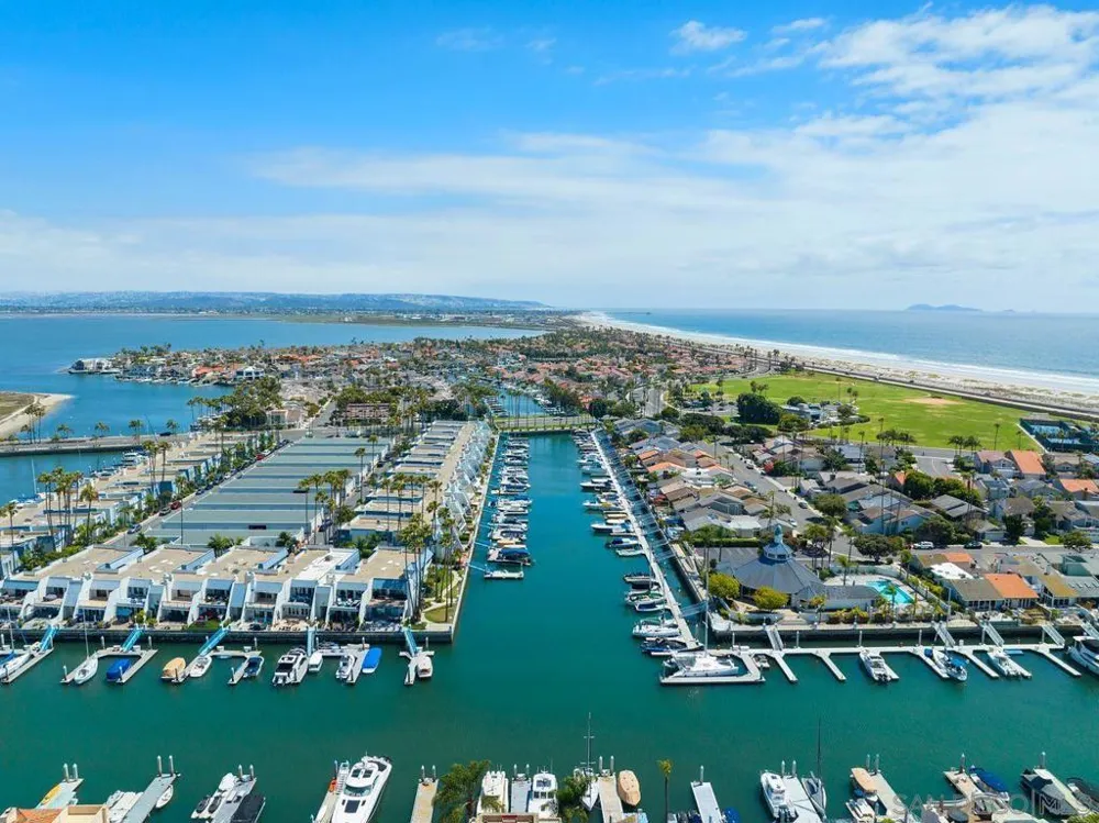 65 Antigua Court Coronado, CA 92118