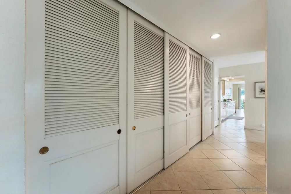65 Antigua Court Coronado, CA 92118