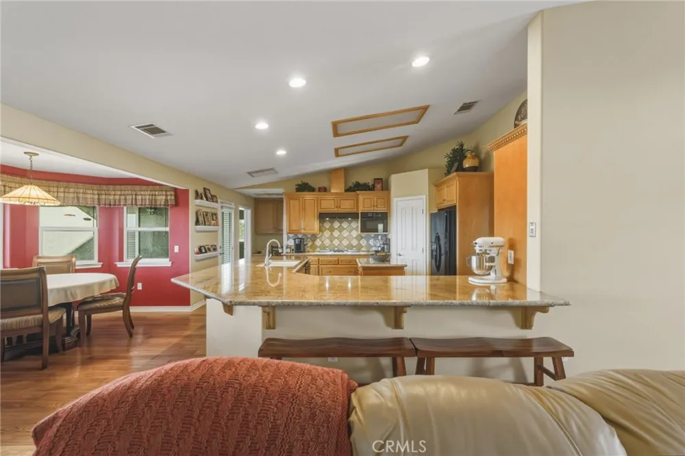 11526 Prairie Oak Hills, CA 92344
