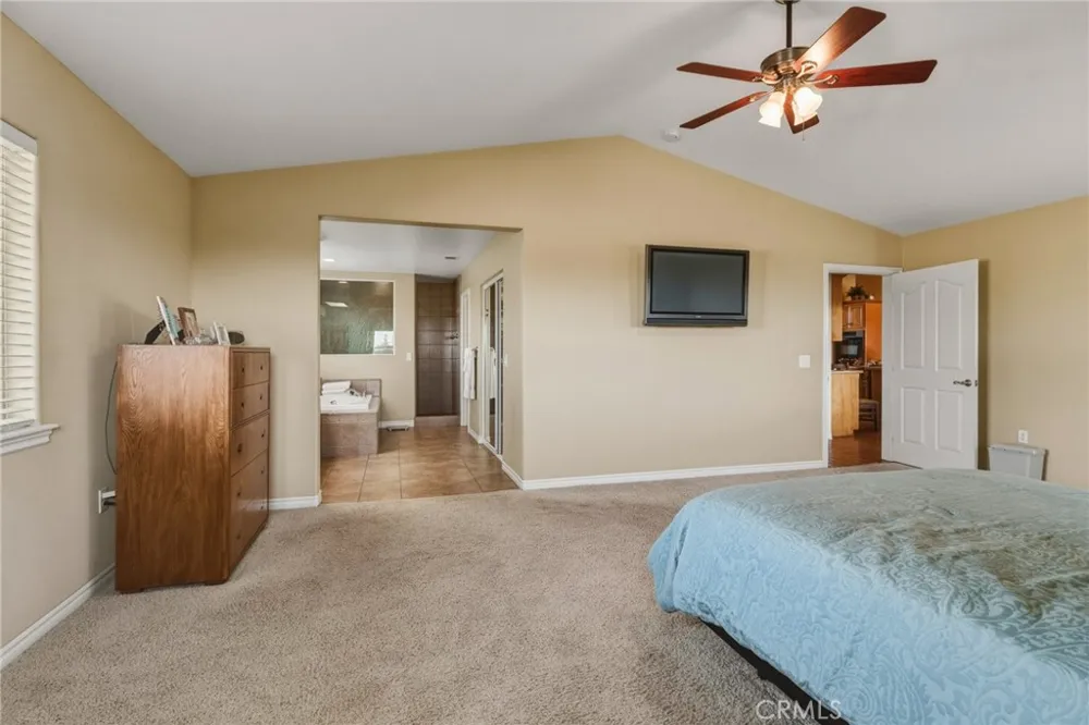 11526 Prairie Oak Hills, CA 92344