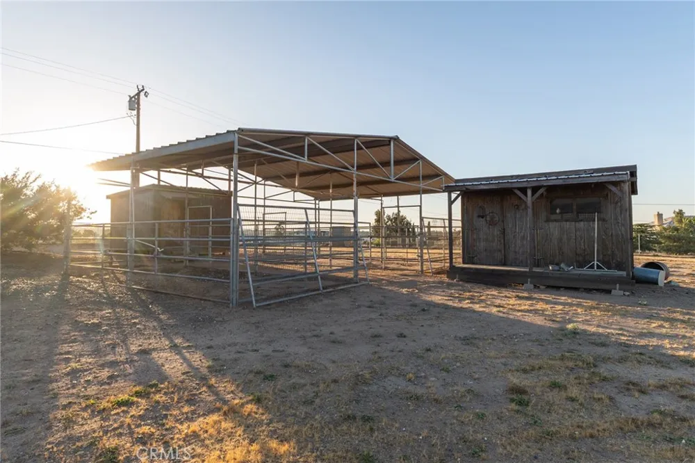 11526 Prairie Oak Hills, CA 92344