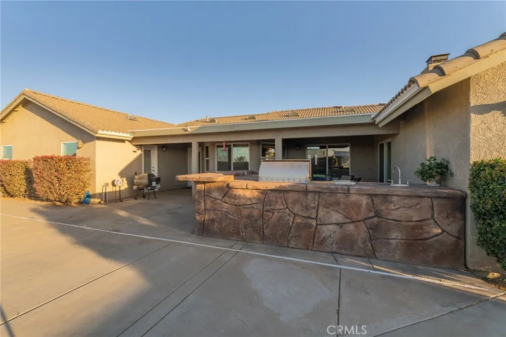 11526 Prairie Oak Hills, CA 92344
