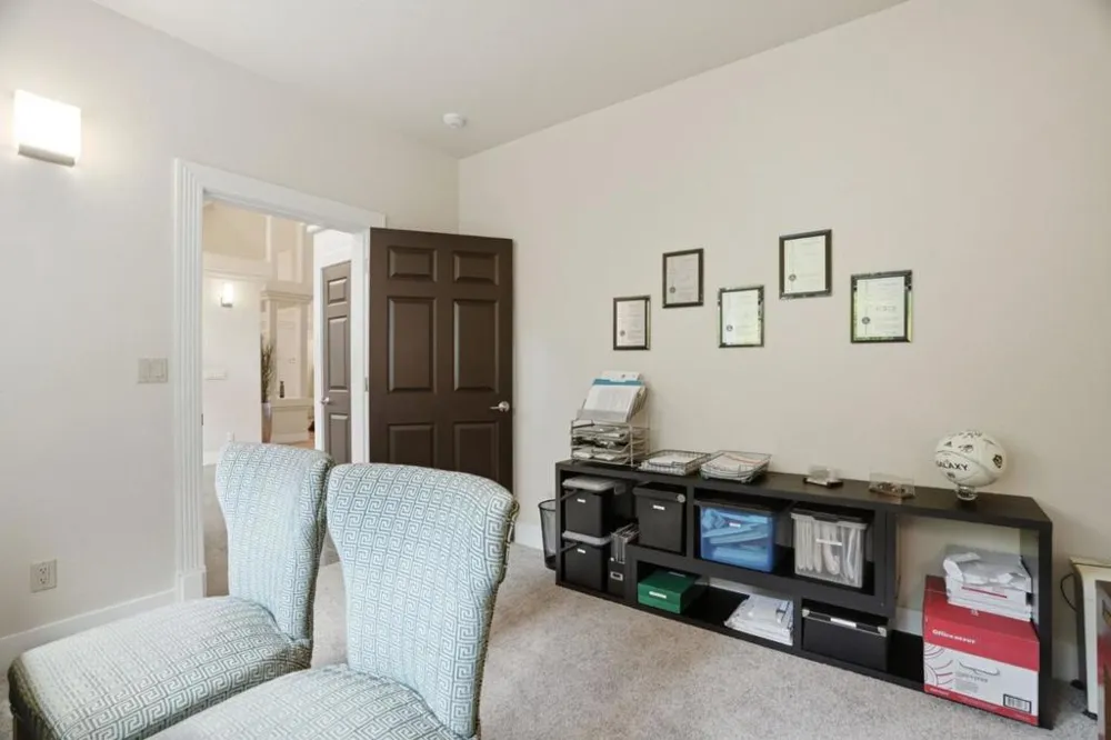 24106 Deerpath Road Saratoga, CA 95070