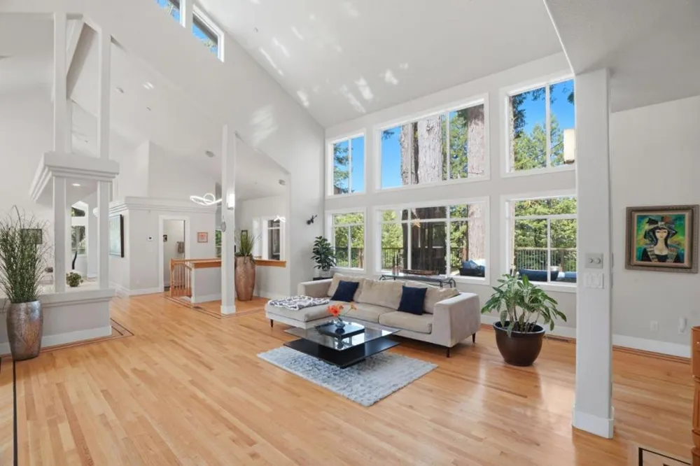 24106 Deerpath Road Saratoga, CA 95070
