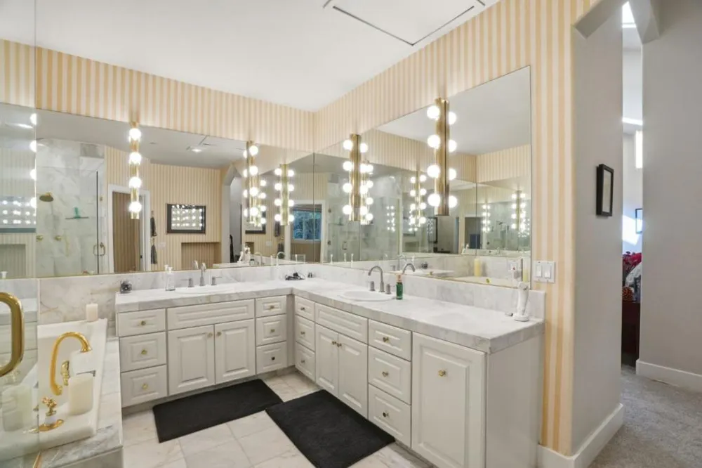 24106 Deerpath Road Saratoga, CA 95070