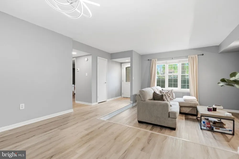 7675 S ARBORY LANE #367 Laurel, MD 20707